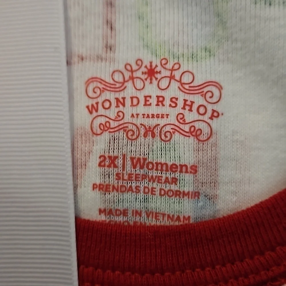 Wondershop Women's' 2 piece Pajamas Set sz 2X Cream Red Green NWOT